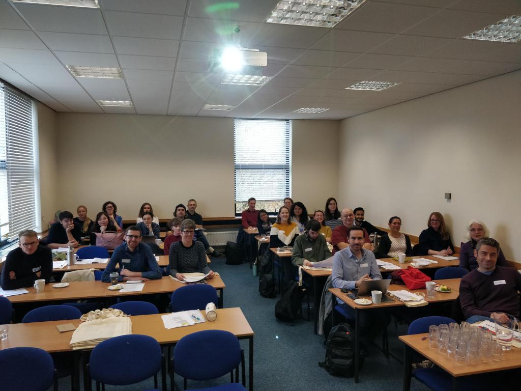 Delegates listening to keynotes 